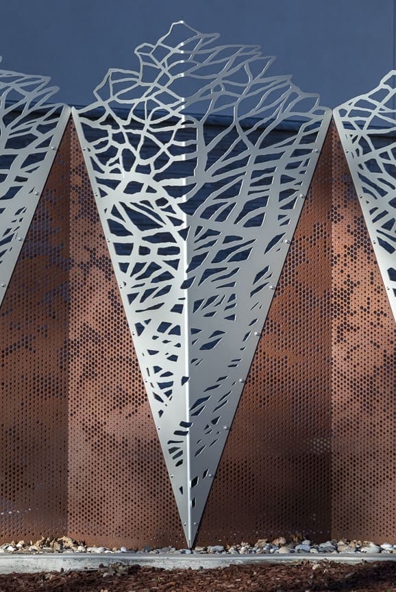 "In the Fold" has no front or back, and is made to be viewed from all angles.