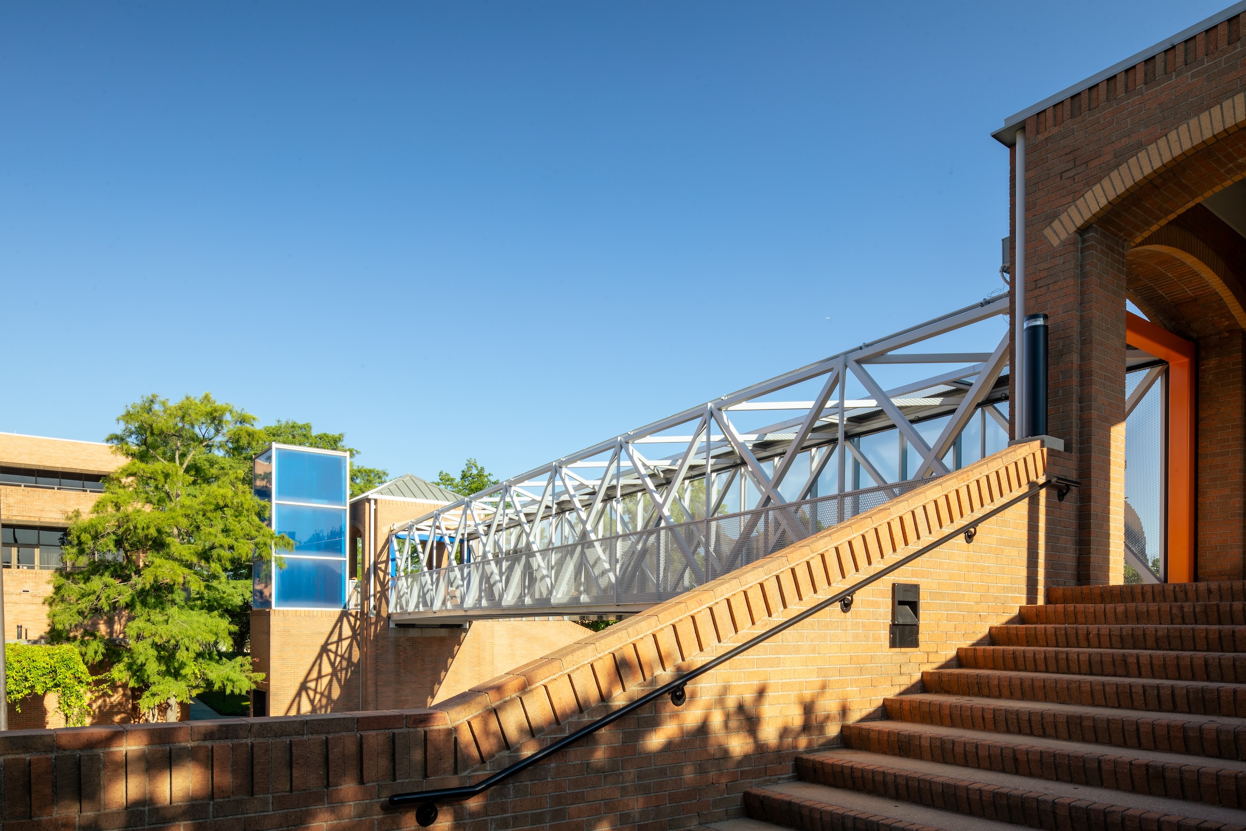 UT Arlington Cooper Street Bridge