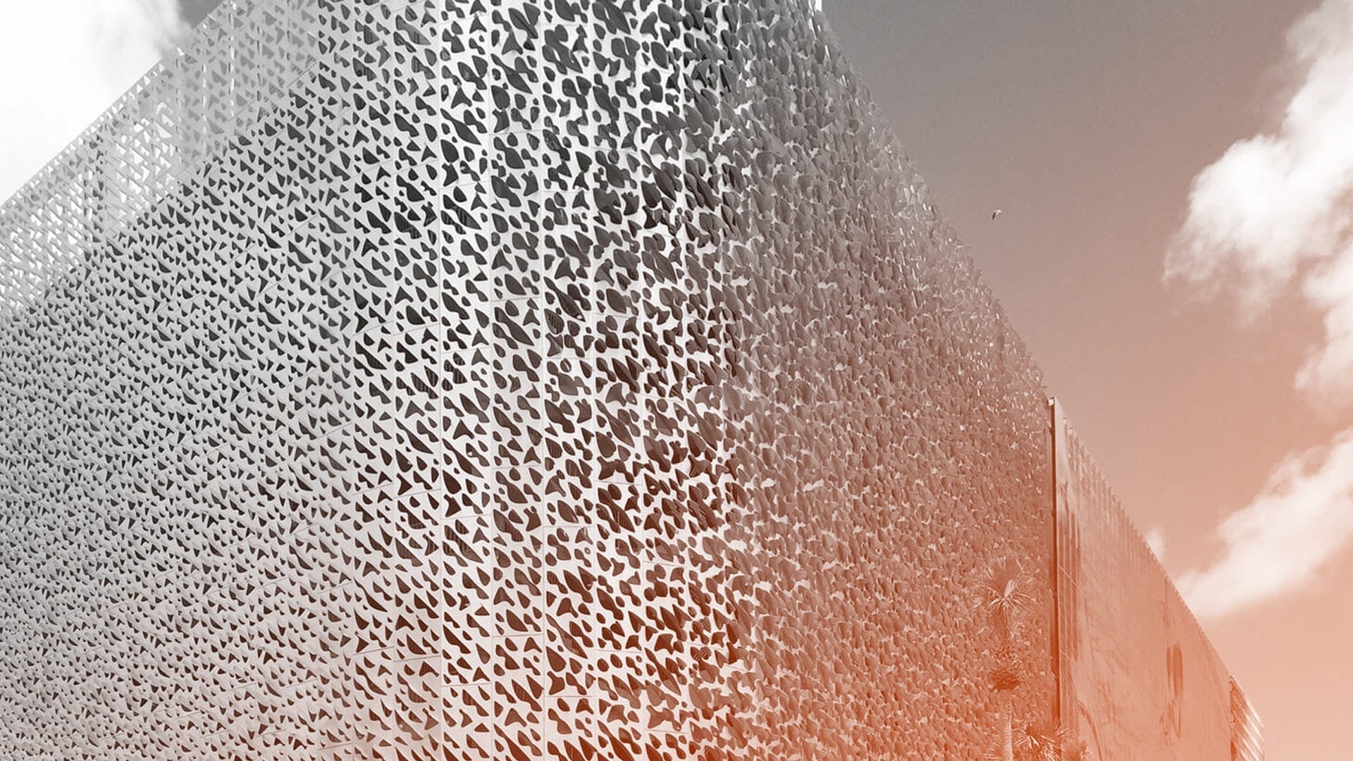 Street View of the Leong Leong facade on the City View Garage.