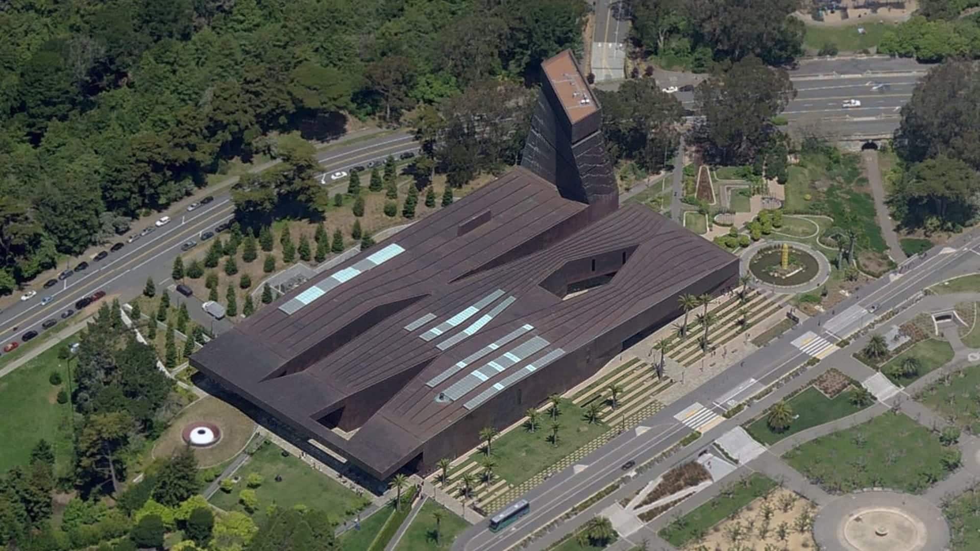 THE DE YOUNG MUSEUM IN SAN FRANCISCO. ZAHNER OWNED THE ENTIRE EXTERIOR COPPER SKIN AND GLAZING.