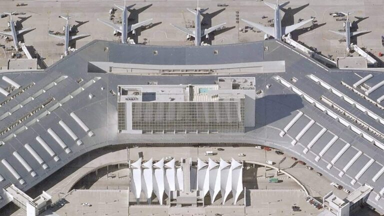 ArchRecord features DFW Airport