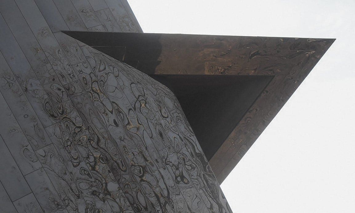 DETAIL OF THE PRIVATE RESIDENCE IN CONNECTICUT DESIGNED BY STUDIO DANIEL LIBESKIND.