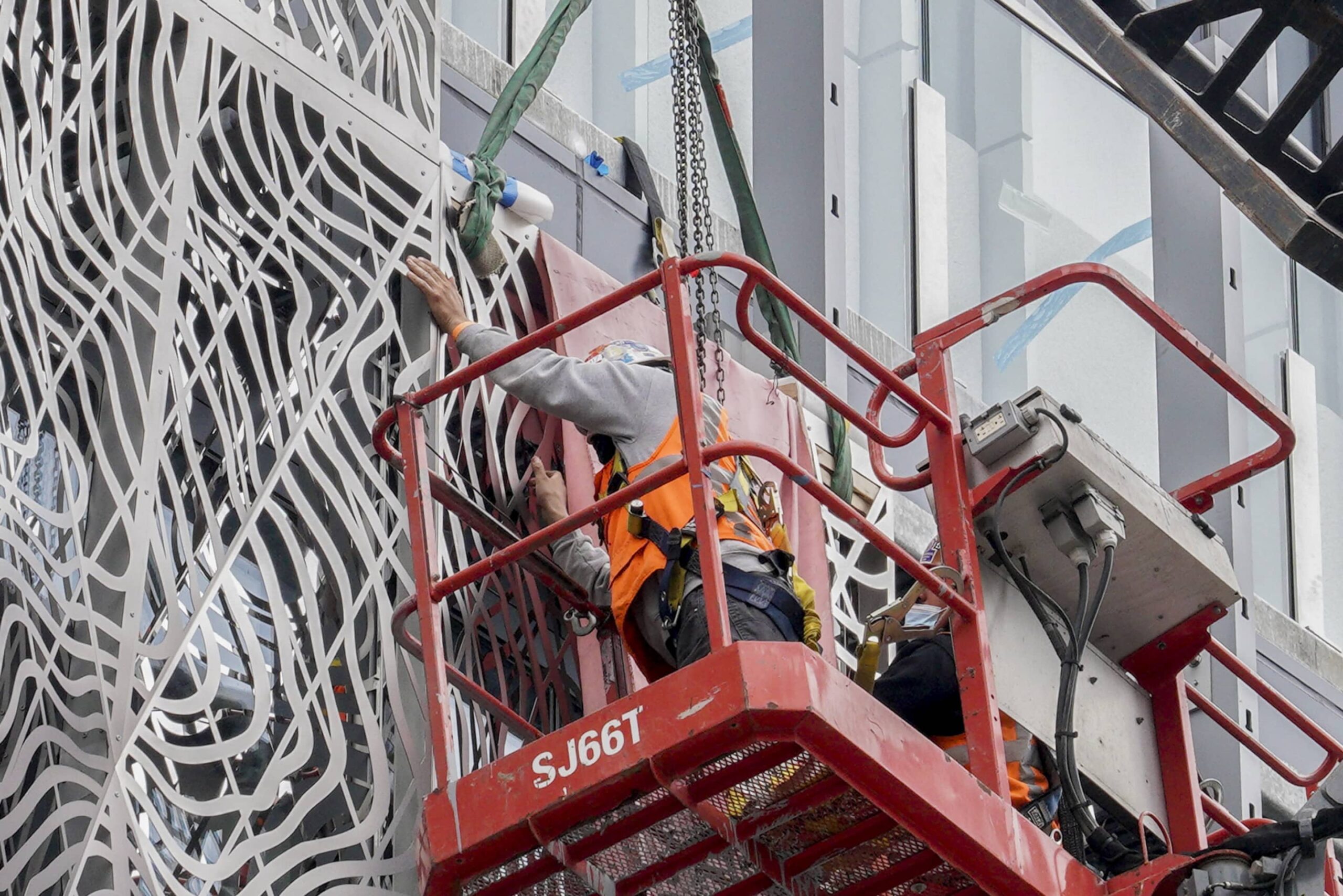 Constructing the facade for The Mexican Museum.