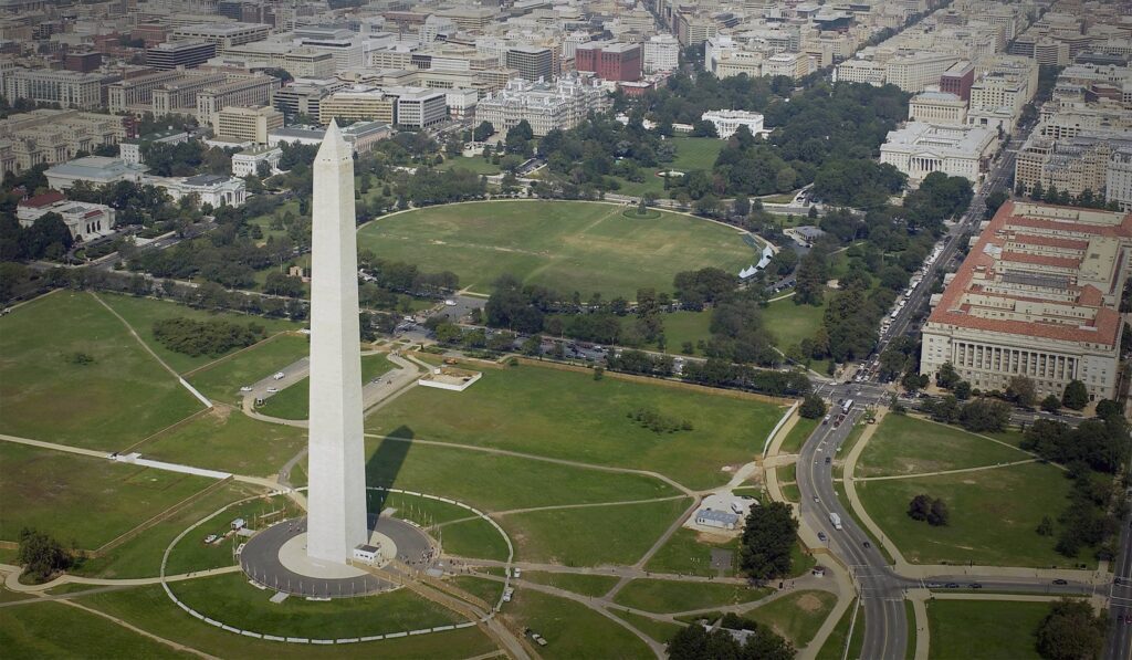 Zahner recognized by White House Secretary of Commerce