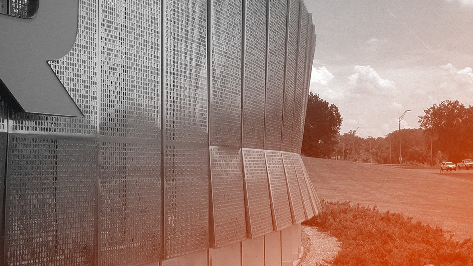 1_cerner-headquarters-sculpture