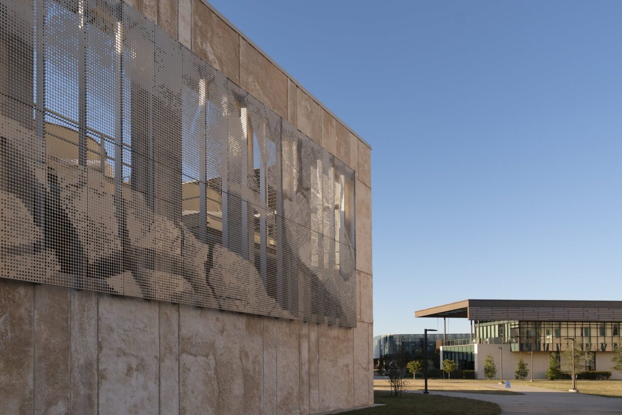 University of Houston-Clear Lake Central Plant Expansion