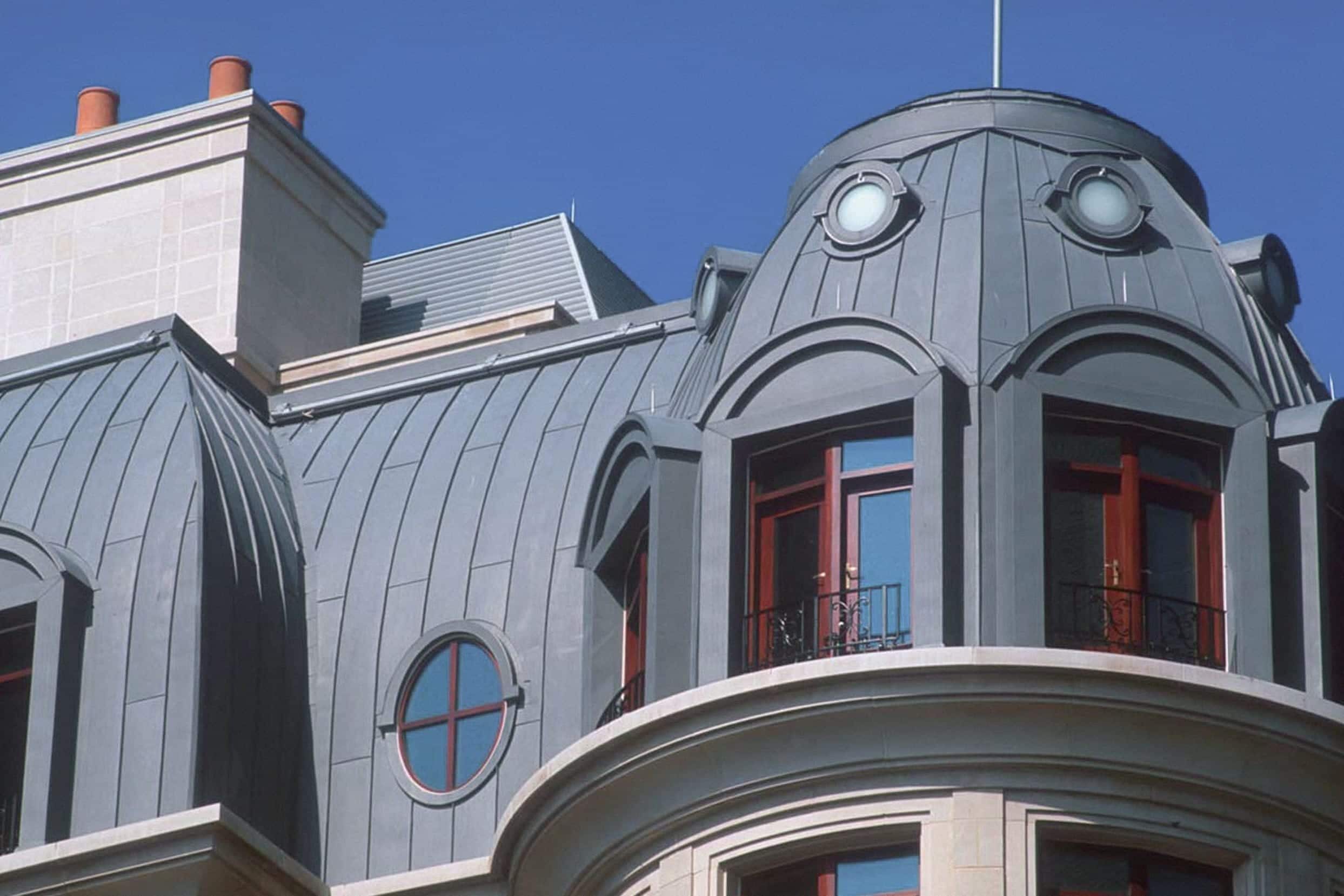 lucien-lagrange-65-east-goethe-13