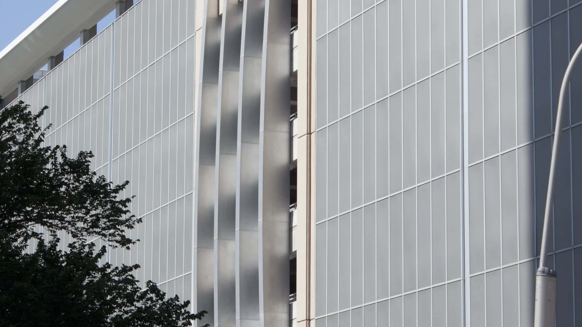 2_standard-parking-facade-2294