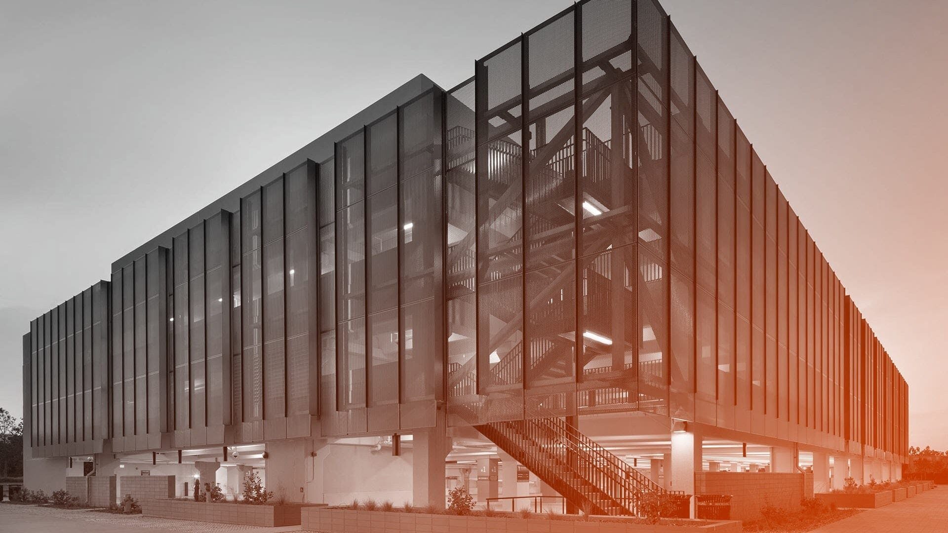 1_wrns-hoover-parking-garage