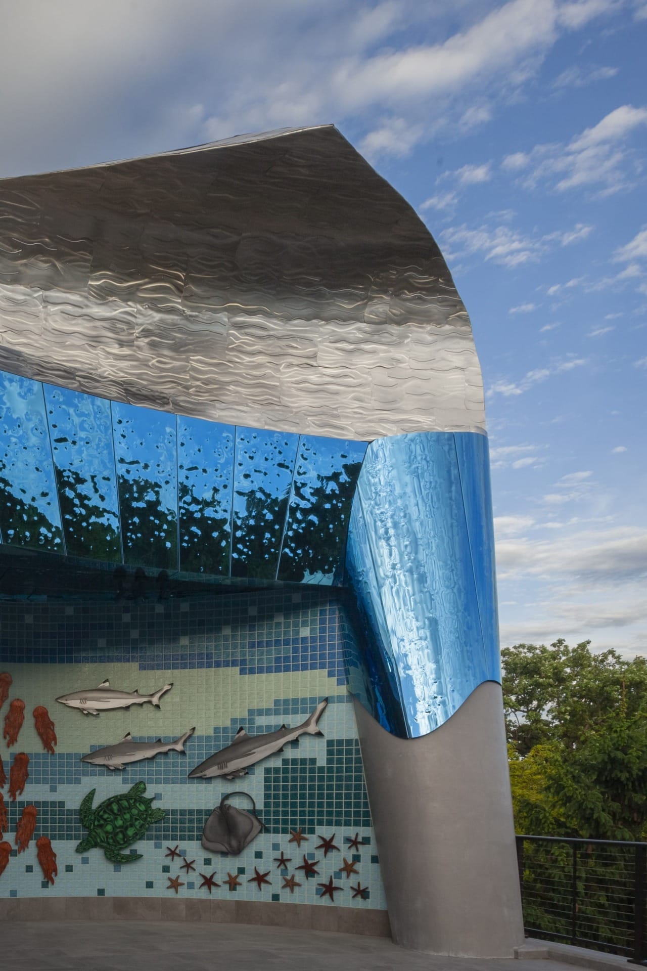 Zahner millled out several different sea creatures to decorate the walls of the cafe, including sharks, jellyfish, turtles, stingrays, and starfish.